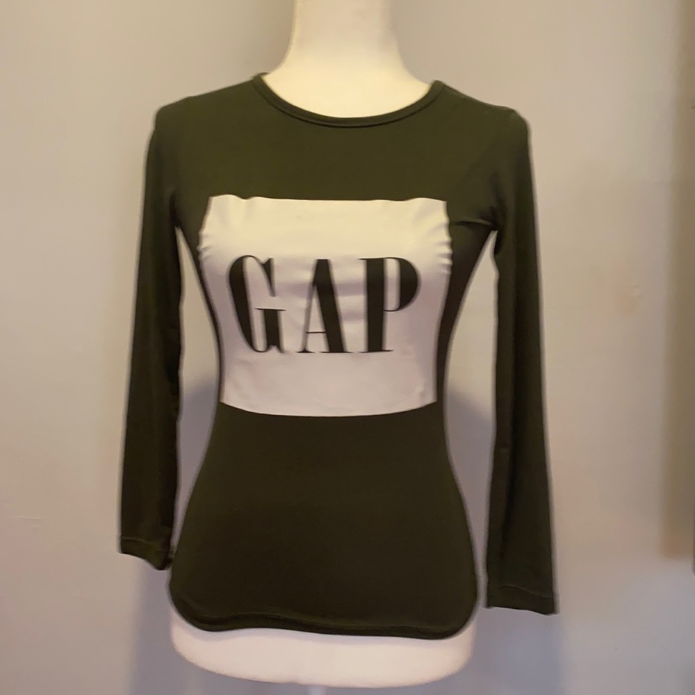 Women’s blouse